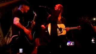 Corey Taylor & Jim Root - Snuff live acoustic Orlando
