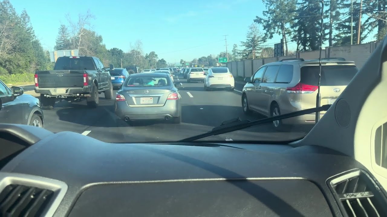 Van trip 2026 # 3  from Campbell to Santa Clara stuck in traffic jam in Lawrence expressway 