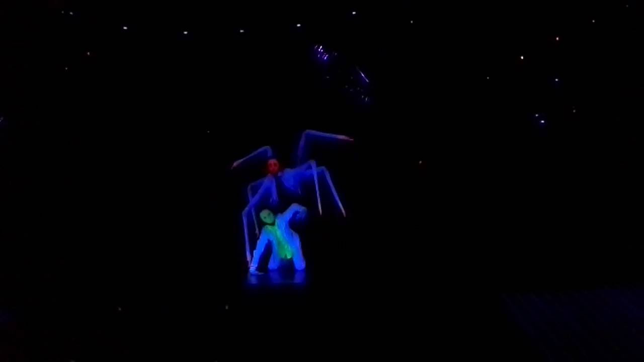UV dance