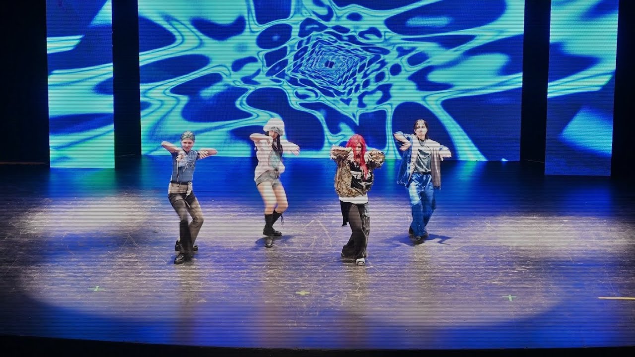 Intro + ICKY + break 카드 KARD — ROYALS (K-pop World Festival Chile)