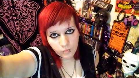 ☥A REVIEW ON THE RETRACTABLE FANGS AND A SMALL HAUL 5. 28 .17☥ raven dracul