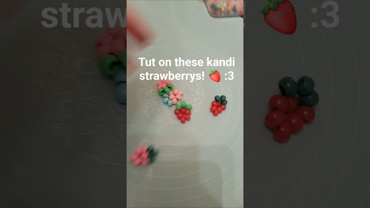 Kandi strawberry tutorial! 🍓 