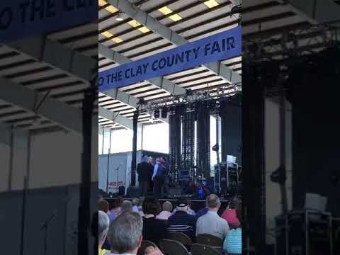 Dailey and Vincent "When the Roll Is Called Up Yonder"