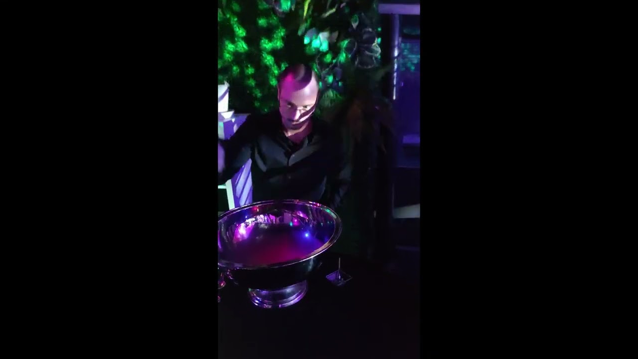 Molecular ice cream and jelly negroni