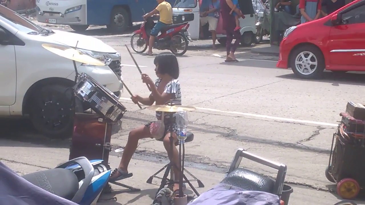 Trending Pinoy! These amazing drummer kid..play on the street part 2