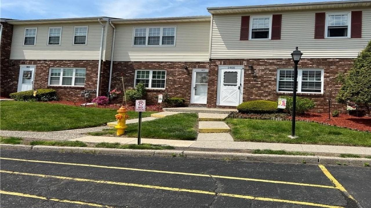 276 Temple Hill Road, New Windsor, NY Presented by The Brunell Team.