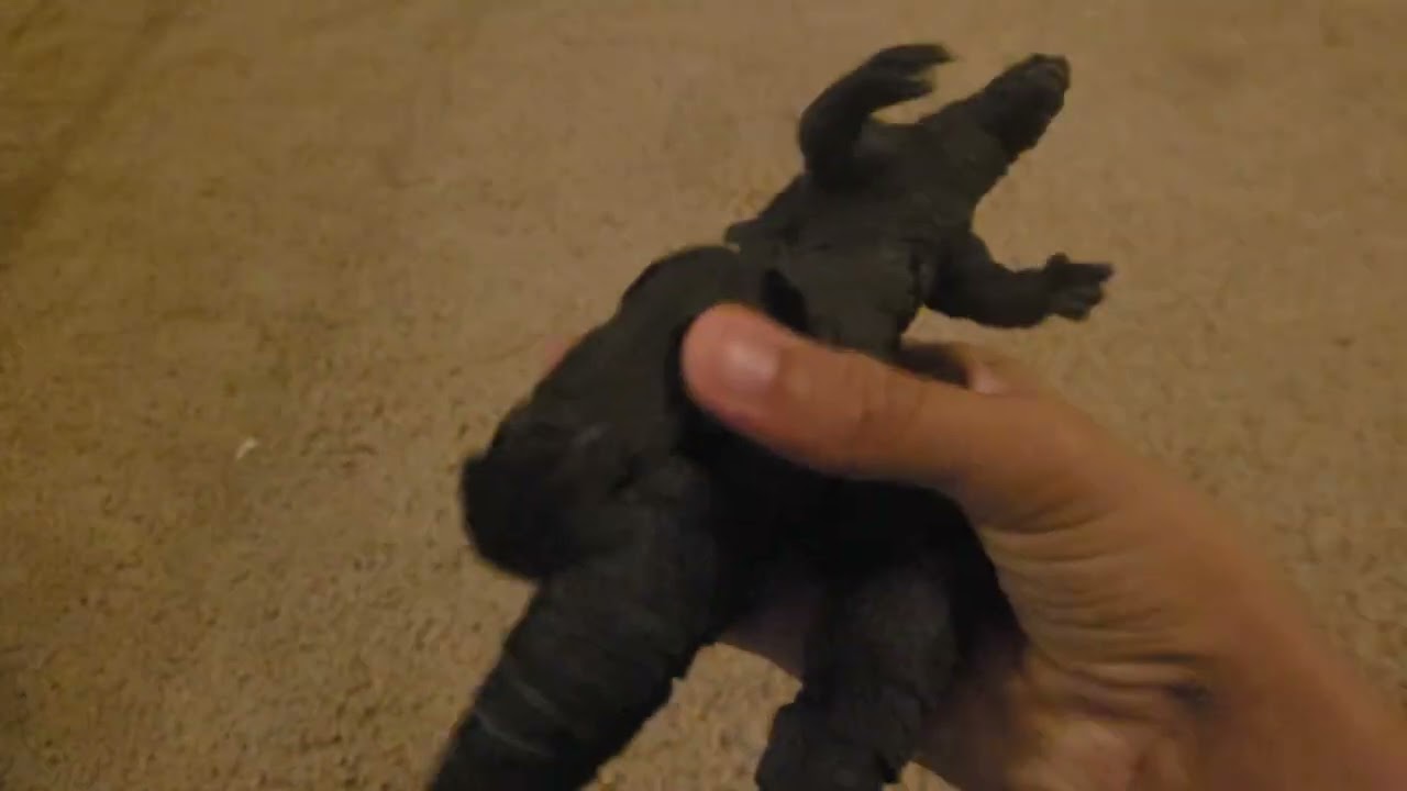 SH Monsterarts godzilla kotm 2019 Toy Reveiw with Trivon's Toy Reviews