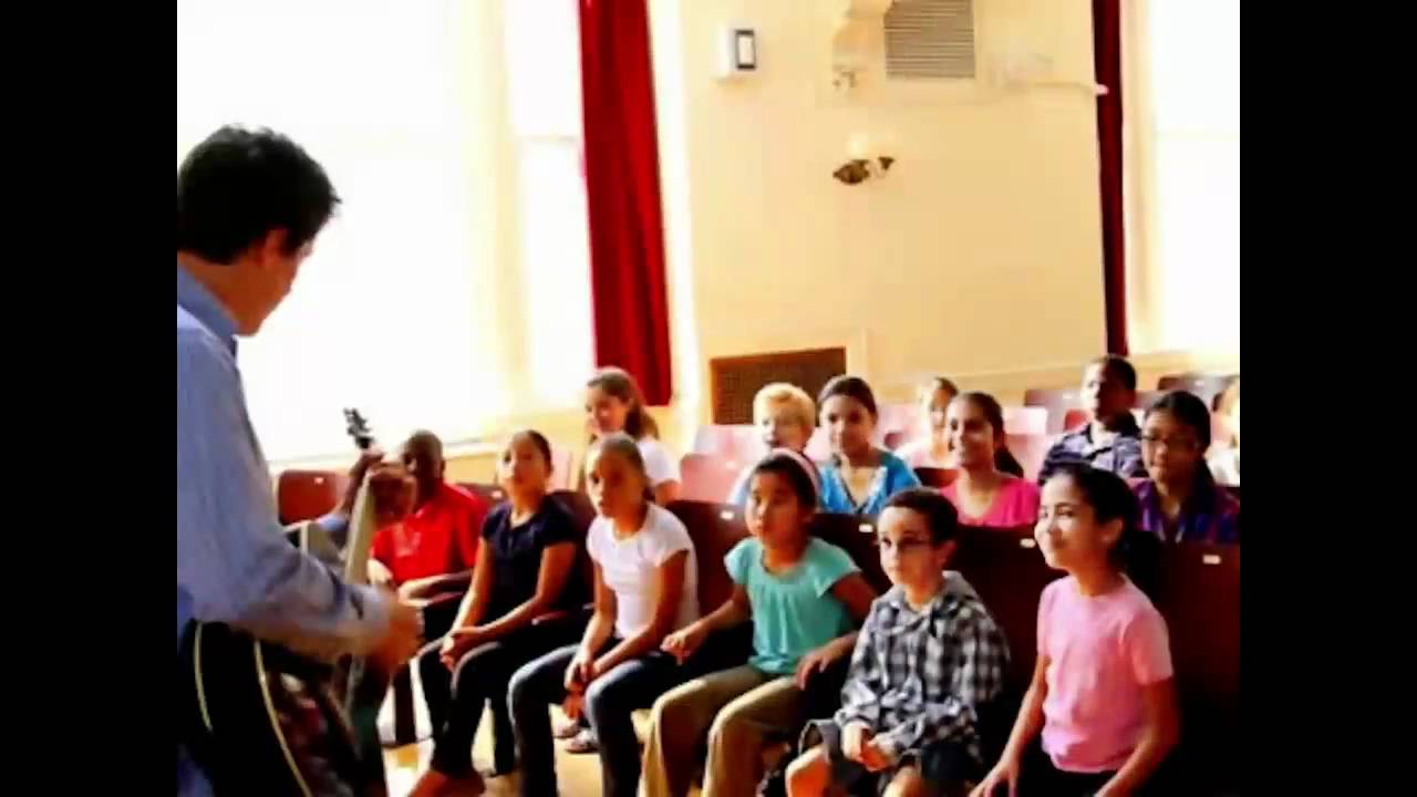 Coca Cola Commercial 2011 - Whatever, Oasis