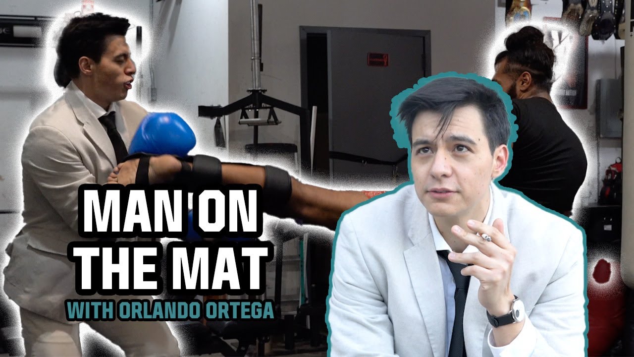 Reporter spars Karate Combat Fighter - Man on the Mat