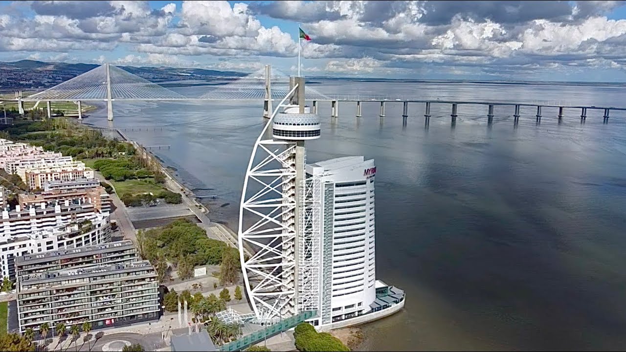 🇵🇹 Lisbon - Vasco da Gama Tower & Bridge