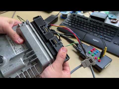 Reading DCM6.2 ECU CS using the CB032 cable made by Abrites