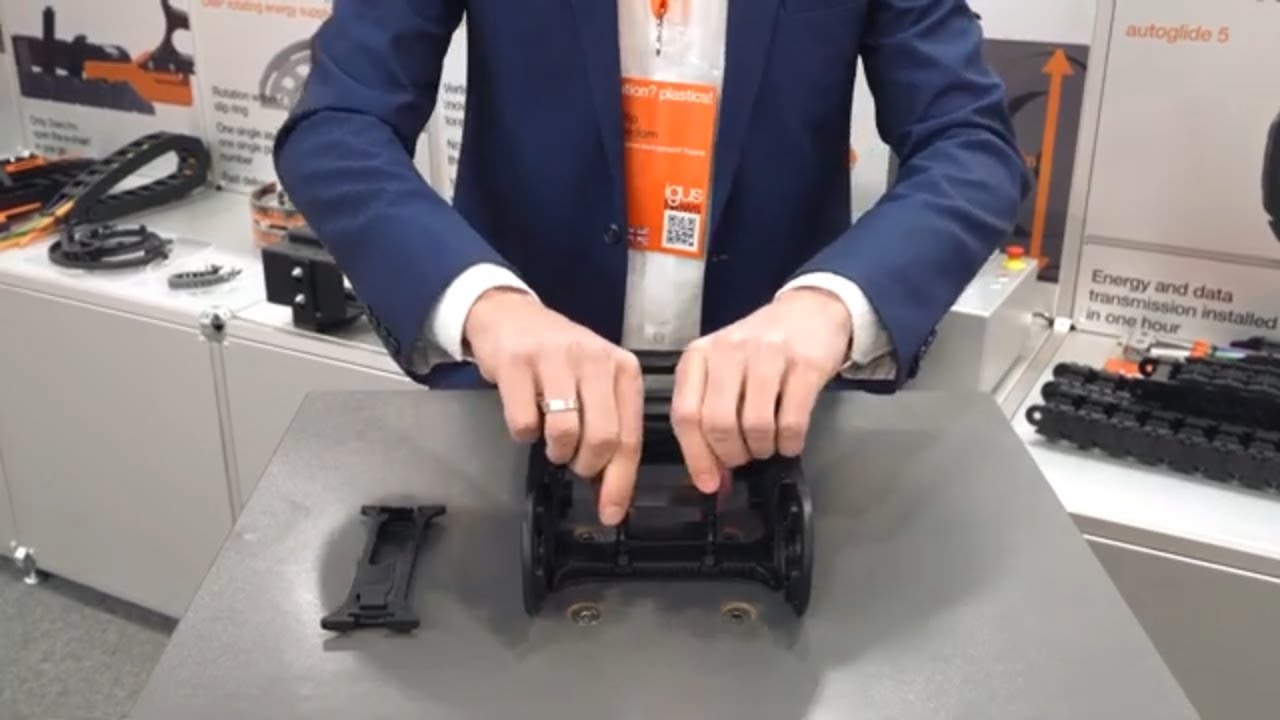 Montaje de cadena portacables sin ninguna herramienta