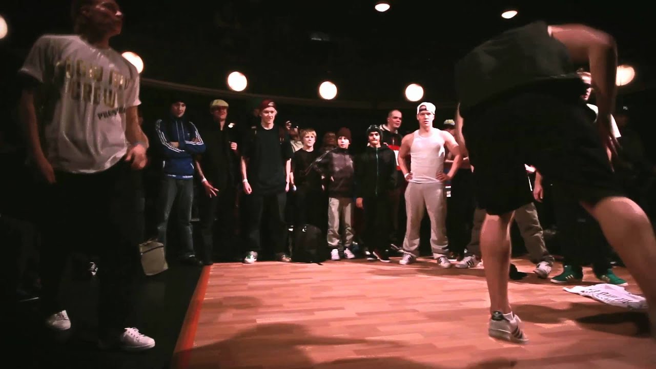 Saki-1 battled to become Flow Mo Crew member