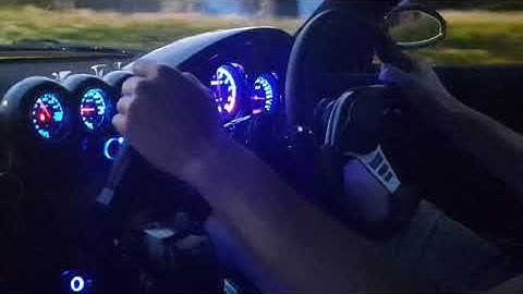 Belgium Rx7 FD3S Veilside Fortune shifting with the ikeya shifter