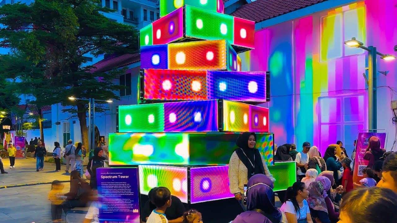 4K | Meriah Jakarta Light Festival Jelang Tahun Baru 2026 - Kota Tua