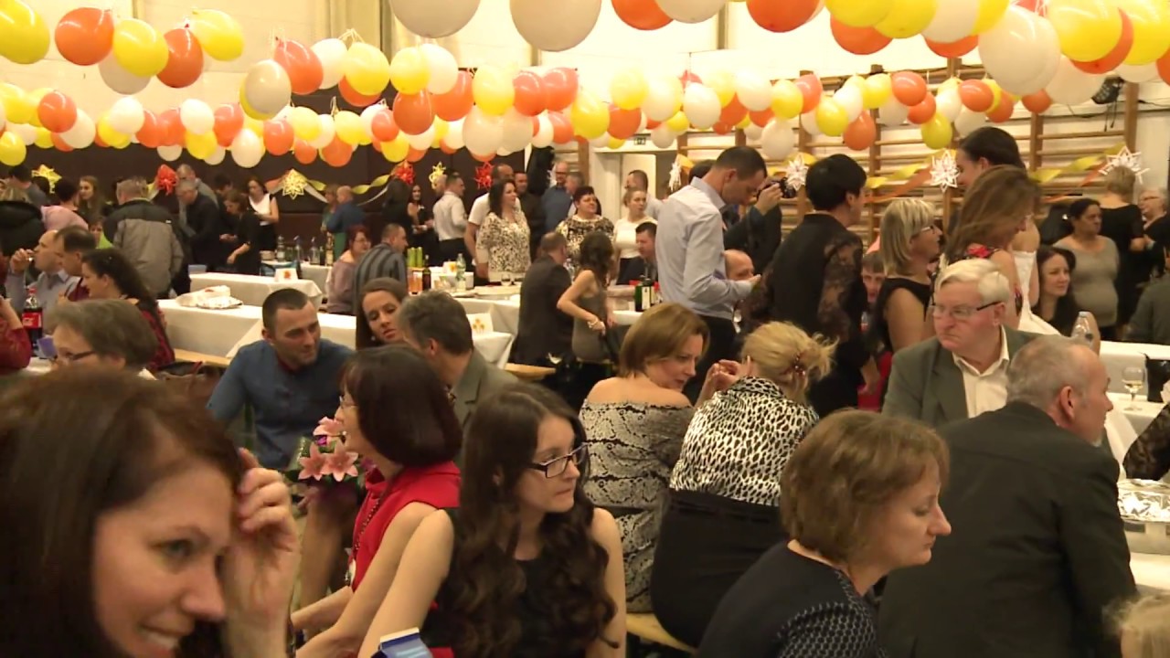 Alapítványi bált szerveztek a Bezerédj iskolában