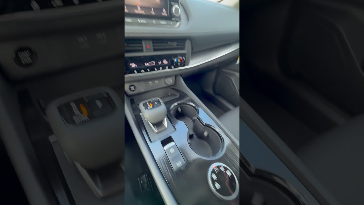 2026 Nissan Rogue | Dark Armor | Interior Look