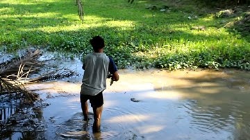 REAL TANGAN DEWA||MENANGKAP IKAN PAKE TANGAN KOSONG