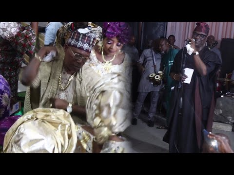 SEE HOW FRIENDS AND FAMILIES REJOICE WITH ALHAJI HASSAN ON HIS 60TH BIRTHDAY AS K1 PERFORM ON STAGE