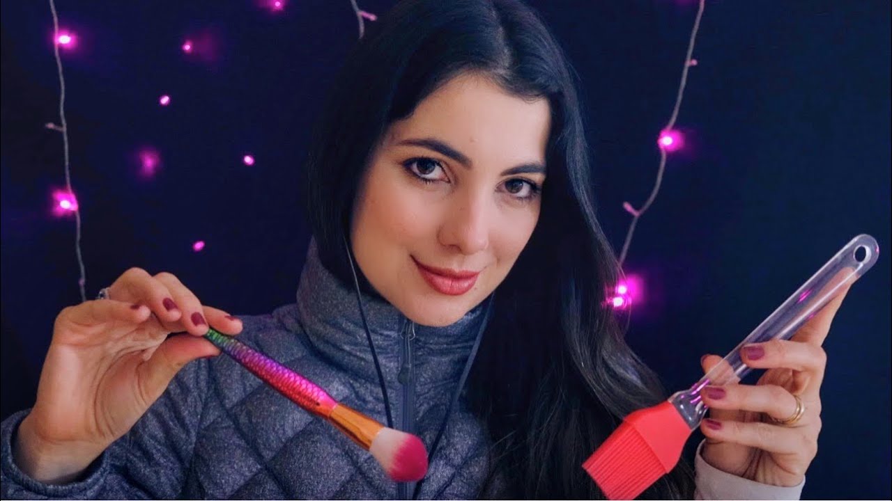 ASMR EQUALIZANDO SEUS OUVIDOS - SWEET CAROL