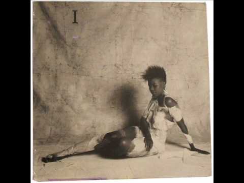 Assista a MINIMAL MAN - Big head no YouTube Assista a MINIMAL MAN - Big head no YouTube