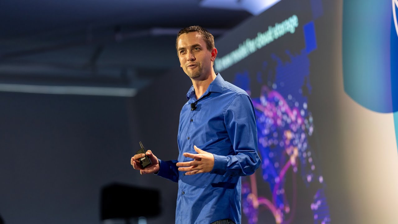 How Storj uses CockroachDB to do the impossible with global cloud storage | RoachFest 2023