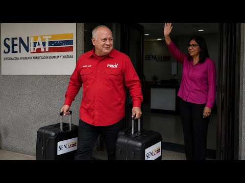 Delcy expulsa del Seniat al hermano de Diosdado
