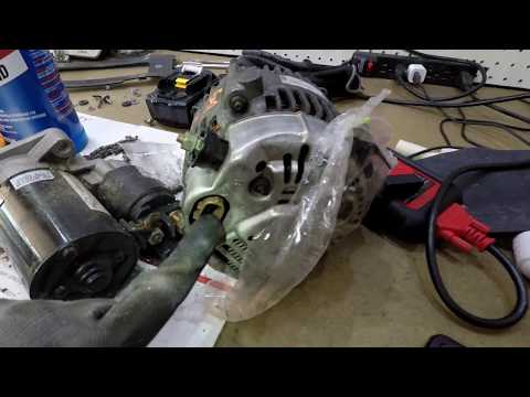 2000--2006-toyota-tundra-sequoia-2uz-fe-4.7l-alternator-replacement