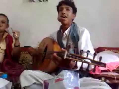 بزي الفنان أحمد الحبيشي في بدايت مشواره الفني الفنان الصاعد محمد الدميني