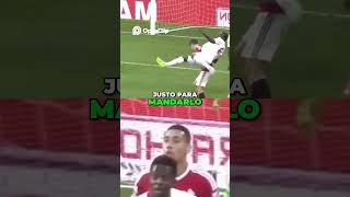 ¡Golazo de Chilena! Liverpool Marca un Espectacular Gol