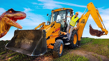 Tractor broke down, cheerful Leo caught a dinosaur and plays with him in the Park
