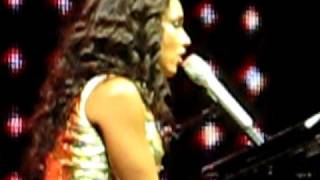 Alicia Keys "As I Am Tour" live in Belgrade-If I Ain`t Got U