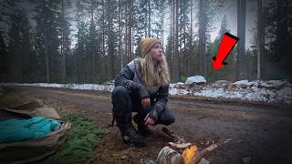 People That Encountered The Unexpected in The Forest