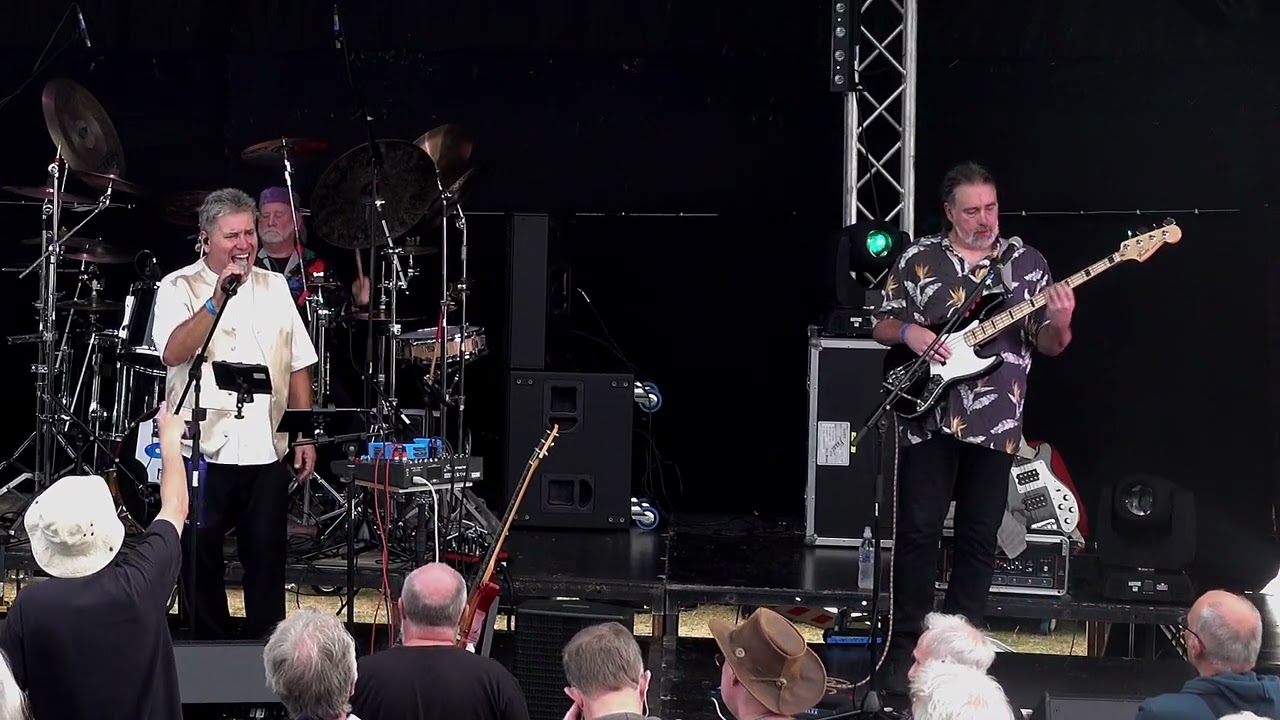 Yes Please play "Long Distance Runaround" & "South Side Of The Sky" - Nene Valley Rock Festival 2025