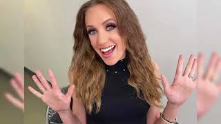 Kat Timpf Shows Off Her Huge Size In New Photo