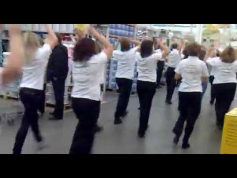 Флешмоб Леруа Мерлен Ростов Мега