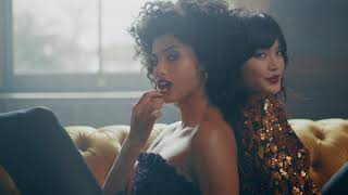 Download lagu Live Boldly with Super Lustrous Lipstick