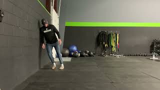 Lateral Iso Wall Push