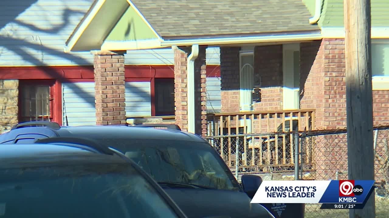 Kansas City police identify teen killed in mass shooting near College Avenue