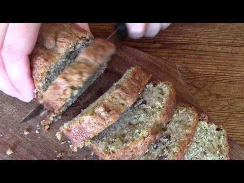 Maggie's Really Good Courgette Cake / Zucchini Walnut Bread Recipe