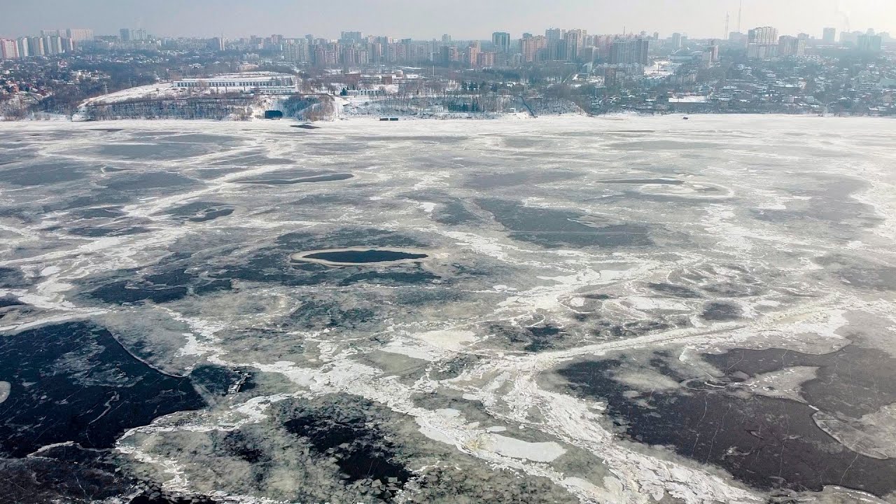 Там за волгой