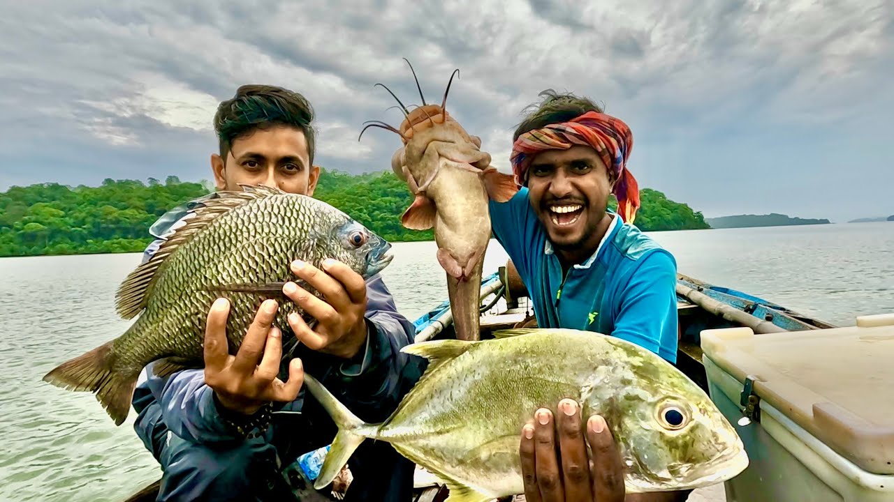 এতো বৃষ্টির মধ্যেও এতো বড়ো বড়ো মাছ আশা করিনি 