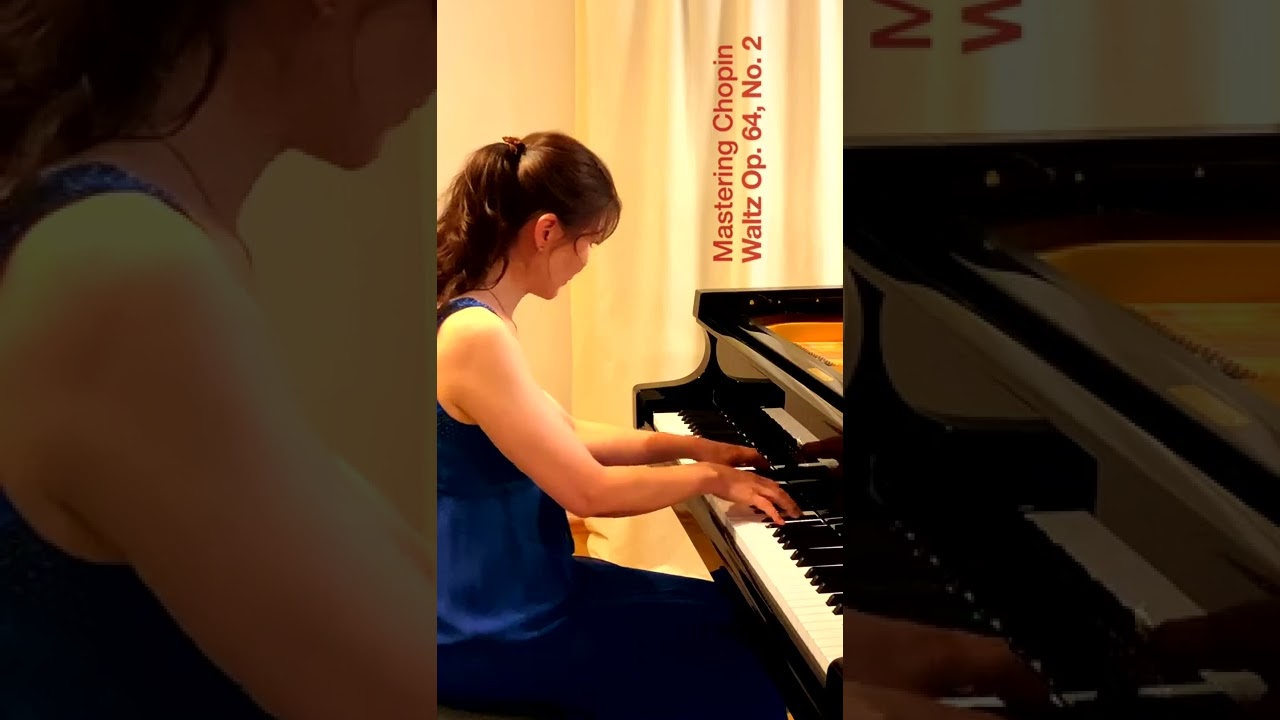 Chopin Waltz as it Best. Op 64 No 2. Famous lovely tune. 