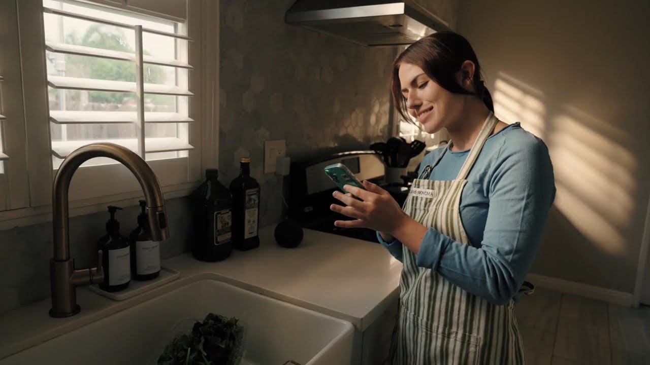 Умный дверной замок TCL D2 Pro с усовершенствованной системой распознавания рисунков вен ладони