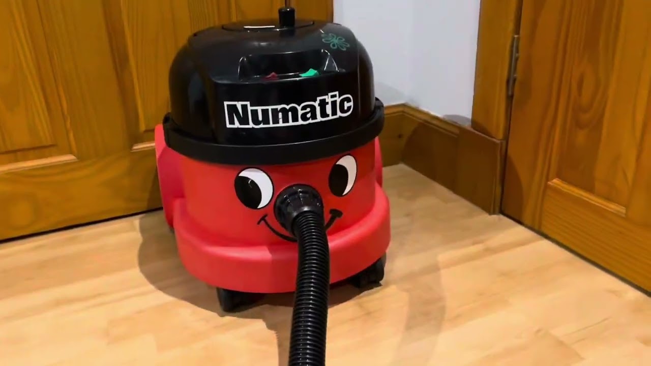 Numatic PVT220A that went wrong Henry hoover