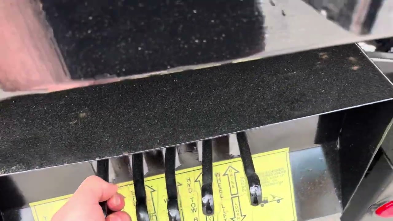 2003 International 4300 Commercial Equipment Rollback Flatbed Tow Truck