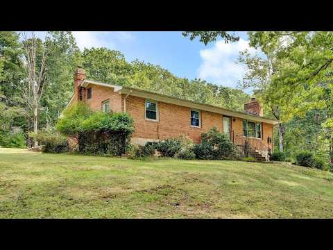 6804 Cotton Hill Rd, Roanoke, VA home video tour