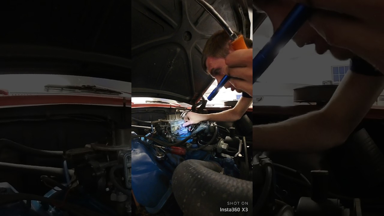 Replacing the power valve on my 4 barrel Holley carb!!! 