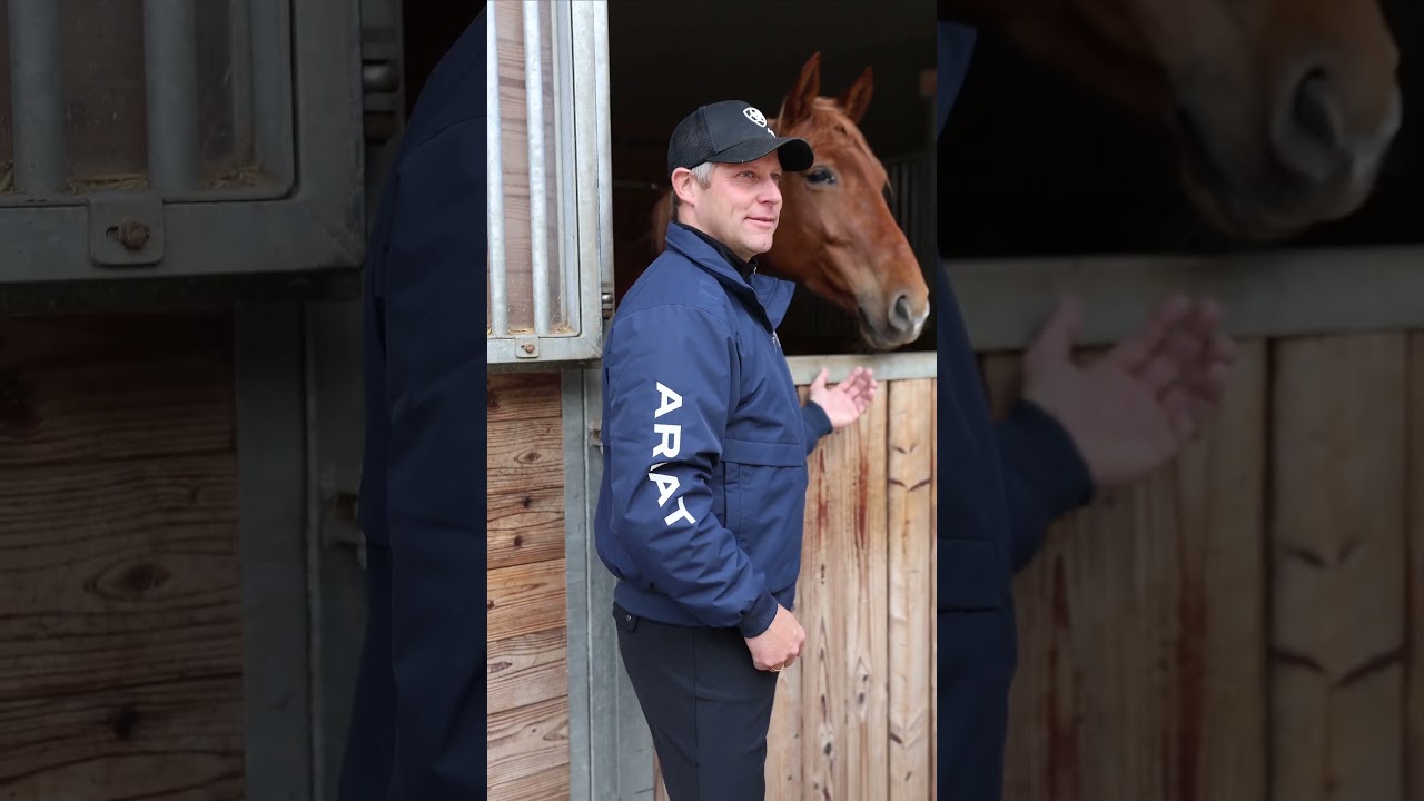 Introducing the Ariat Mens Stable 2.0 Insulated Jacket! 