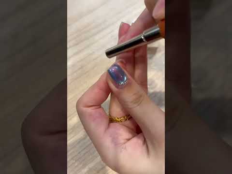Cat eye nail design idea 3152
